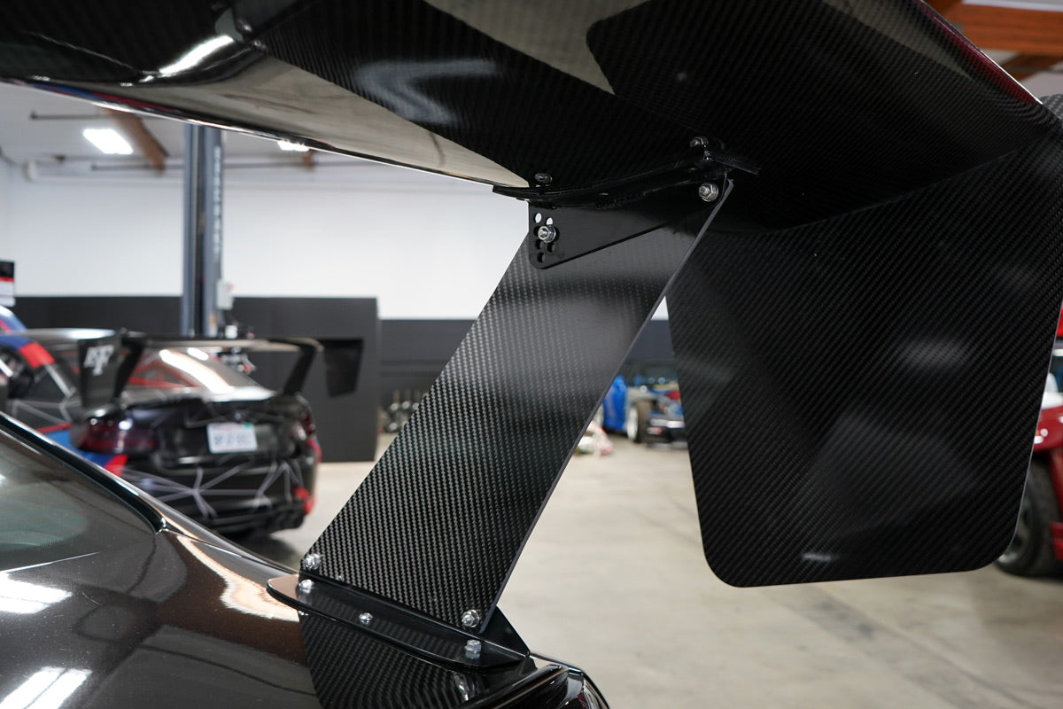 RSF-ME06 Custom Wing Uprights